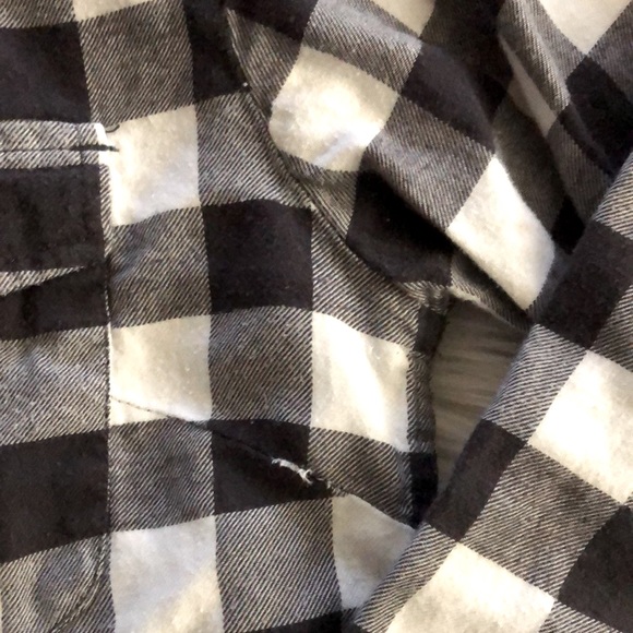 Jach’s Girlfriend Flannel - Picture 2 of 4